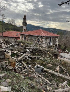 ÇANAKKALE MERKEZ SARIBEYLİ KÖYÜ SATILIK KÖY EVİ