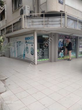 Buca Menderes mahallesi düz giriş 60 metre² kiralık dükkan dükkan