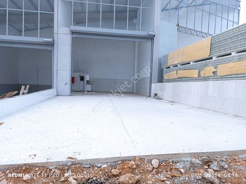 HAYVAN PAZARINDA 85 M2 KULLANIM DIŞ ALAN 130 M2