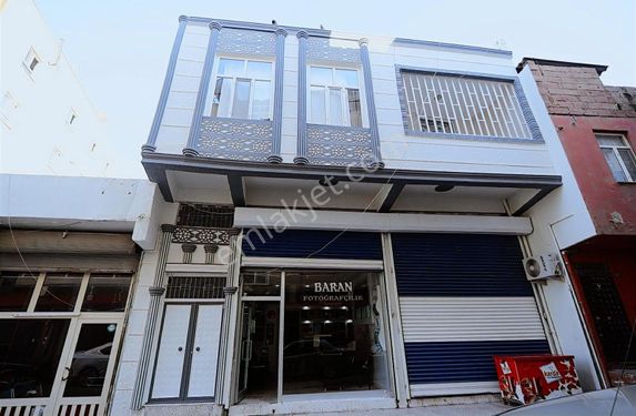 Şanlıurfa Viranşehir merkezde Komple Satılık 2 Dükkan + 2 Daire