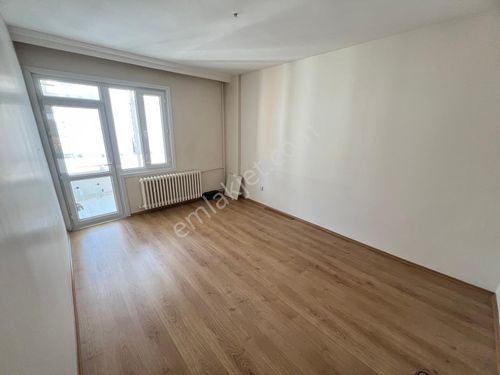  ŞENESENEVLERDE FERAH ÖNÜ AÇIK GENİŞ 120 m² net BALKONLU 3+1