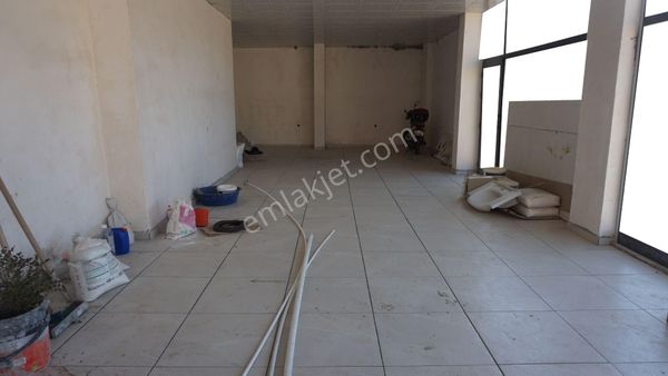  ASARLIKDA  KİRALIK  DÜKKAN 90M2 WCLİ ÇİĞLİ SERKAN DAN