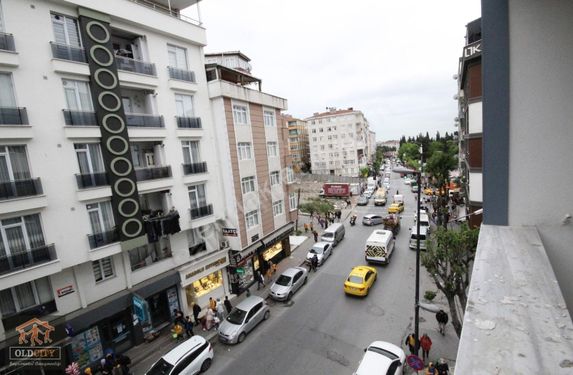 OLD CİTY'DEN EGEMENLIK YANI CADDE ÜZERİ 4.KAT 2+1 80M2 SIFIR LÜX