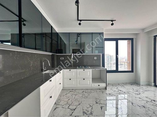  BUYING NO COMPETTIOR PRICE FLATS IN HEART OF ISTANBUL