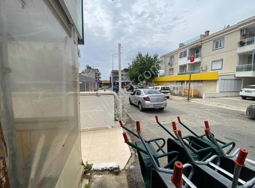Menderes Özdere Çukuraltı Mahallesin'de Satılık Dükkan
