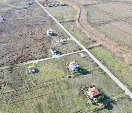  Balıkesir Gönende Denize Yakın Villa İmarlı Satılık Arsa