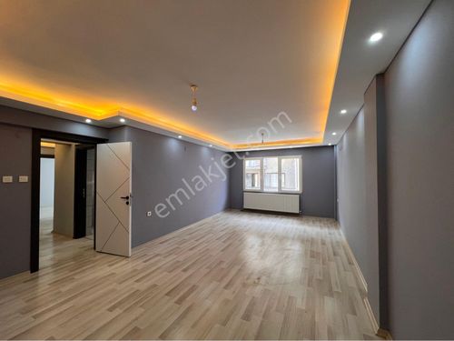  BUCA DUMLUPINAR MAH ÇEVİKBİR MEYDAN YAKINI 3+1 130M2 DGAZLI KİRALIK DAİRE