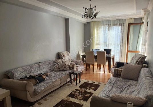 çekmeköy hamidiye mah 2+1 95m2 ara kat kiralık daire