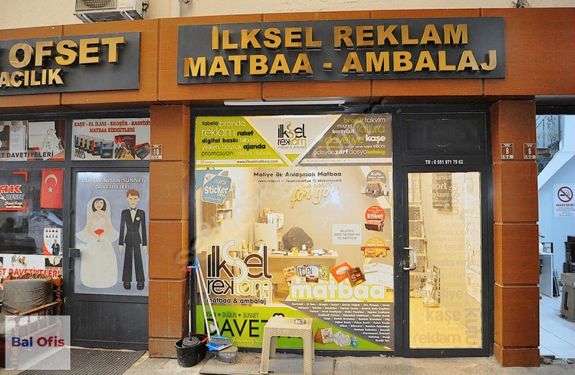 CENTURY21 Bal'dan Paşa Camii'nin Yanında Satılık Dükkan