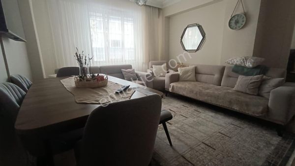  BAĞCILAR YÜZYIL SALI PAZARINDA SATILIK DAİRE