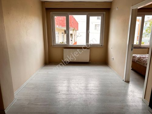  KOCAMUSTAFAPAŞA PERŞEMBE PAZARINDA SATILIK 2+1 FULL YAPILI DAİRE