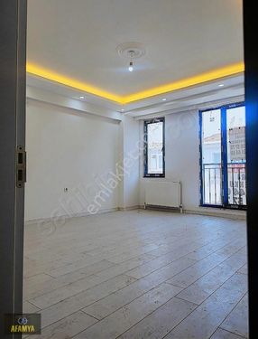 İstanbul fatih satılık daire molla Gürani mah. yeni bina