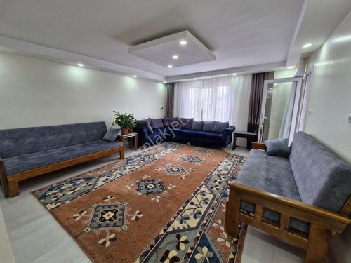 Deniz Mahallesinde 3+1 150 M2 Daire