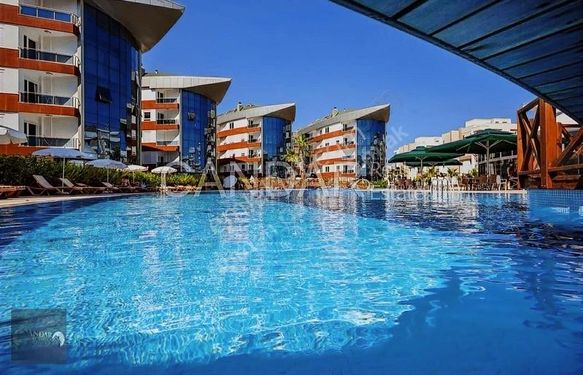 Antalya Konyaaltı Liman'da 1+1 Eşyalı Satılık Lüks Daire