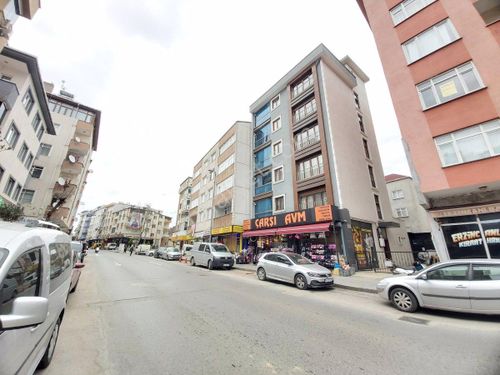 Pendik KİRACILI 5 adet 3+1 DAİRE VE 450 M2 DÜKKAN KOMPLE BİNA