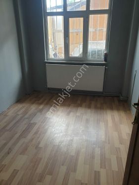 TEKİRDAĞ ÇORLU HİDIRAĞA MAHALLESİNDE 75M2 KİRALIK 2+1 DAİRE 