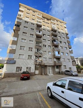 Tınaztepe Hastanesi Karşısı Satılık 3+1 Arakat Asansörlü Ev