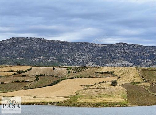Bucak'da Göl Manzaralı Yatırımlık Arazi Paşa Gayrimenkul'den