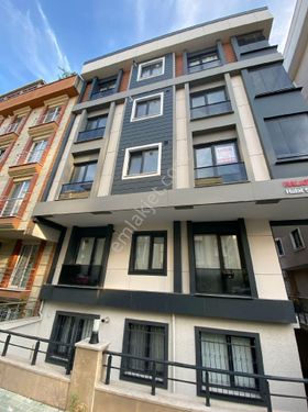 Avcılar Mustafa Kemal Paşa mahallesinde  1+1 teras kat daire