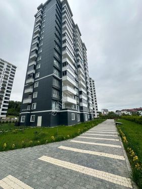  Dolunay Mahallesin'de Alakum Yaşam Sitesi'nde Satılık Daire