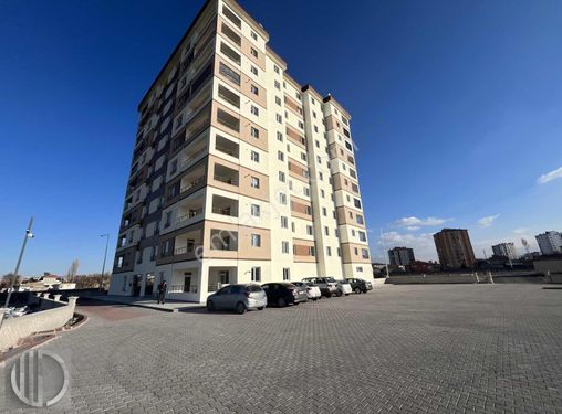 ZÜMRÜT MAH'DE 4+1 ULTRA LÜKS SATILIK DAİRE (18M2 BALKON)