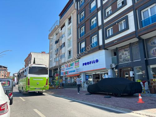  FATİH CADDESİ ÜZERİNDE BİRÇOK İŞ KOLUNA UYGUN 500 m² DÜKKAN