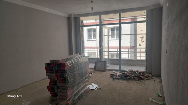 İHSANİYE MAHALLESİNDE FIRSAT DAİRE