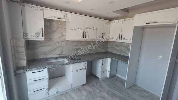 KÖRFEZ YAVUZ SULTAN SELİM MH 3+1 ARAKAT SIFIR SATILIK DAİRE 