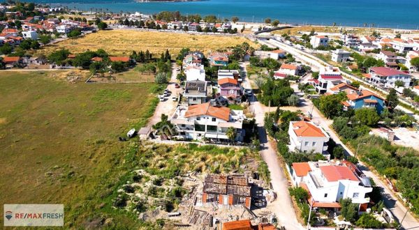 Urla'da Kazısı Yapılmış Satılık Arsa