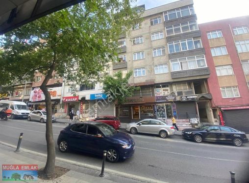 MUĞLA EMLAKTAN CADDE ÜSTÜ 85M 2+1 KOMBİLİ 2.KAT DAİRE