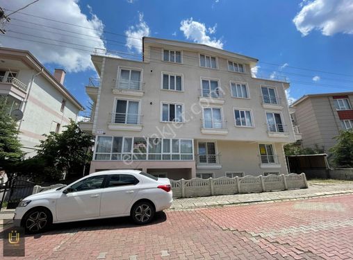 AFYON ÜÇOK EMLAKTAN ESENTEPE MAH DA SATILIK 2+1 DAİRE