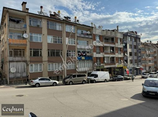 Tokat Belediyesi Yanında 3+1 Çift Cepheli Manzaralı Arakat Daire