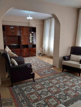 ÜÇYÜZLÜ METRO DURAĞINA 3 DK EŞYALI 3+1 KIRALIK DAİRE