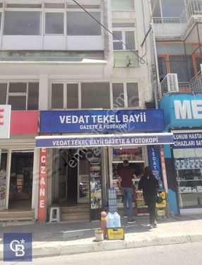 Kemeraltı İzmir Milli Eğitim Müdürlüğün'nün yanında Tekel Bayii