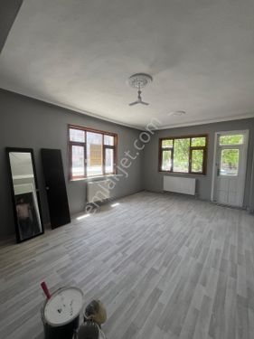  KONYA SELCUKLU AKINCILARDA YÜKSEK GİRİŞ 2+1 YALITIMLI SATILIK DAİRE