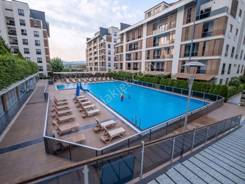 REMAX AREA'DAN GEÇİTPARK SİTESİ SATILIK ARAKAT 3+1 DAİRE