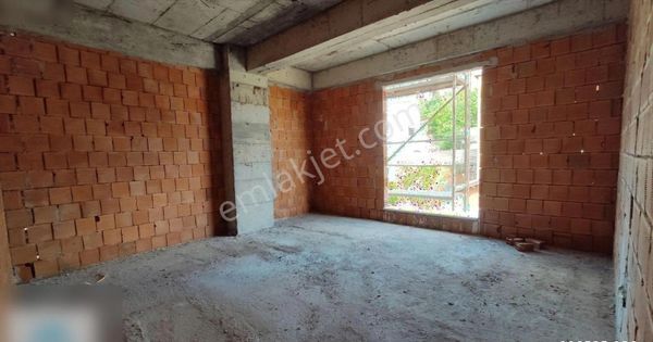 FATİH MAH. KULLANIŞLI 2+1 ARAKAT DAİRE