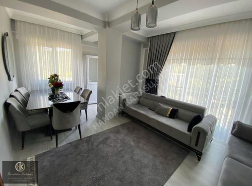 SAMANDIRA AKPINAR MAHALLESİNDE ARA KAT 2+1 SATILIK DAİRE