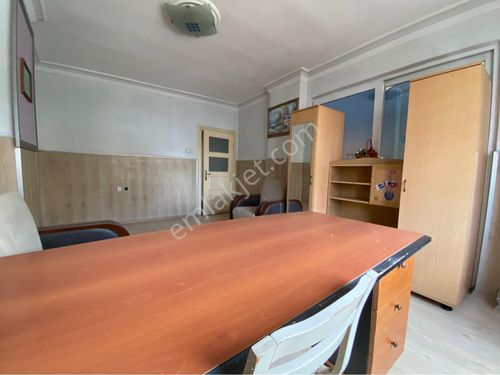 Bee Gayrimenkulden Kuruçeşmede kiralık ofis