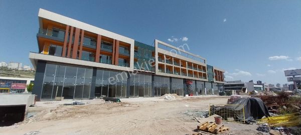 Anadolu Bulvarina Cephe Mega Bulvar Projesi 50 M2 Satılık Ofis