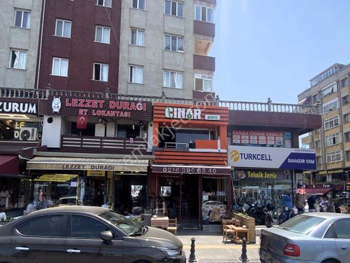 Pendik,Minibüs Durakları Karşısı Satılık Dükkan