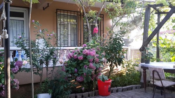  Sakarya Kocaali'de 2+1 Bahçeli Full Eşyalı Kiralık Yazlık