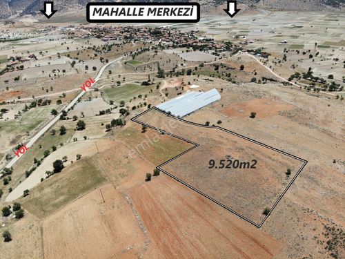 Antalya Elmalı Küçüksöğle Mahalle Merkezine Yakın Mesafede 9.520m2 Satılık Tarla