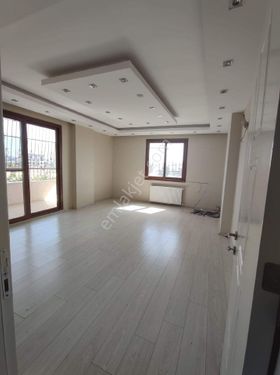 DOĞAL GAZLI KOMBİLİ SATILIK DAİRE 