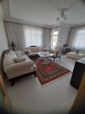  HATUN  GAYRİMENKUL'DEN ÇOK TEMİZ BAKIMLI 3+1 DAİRE MERKEZDE