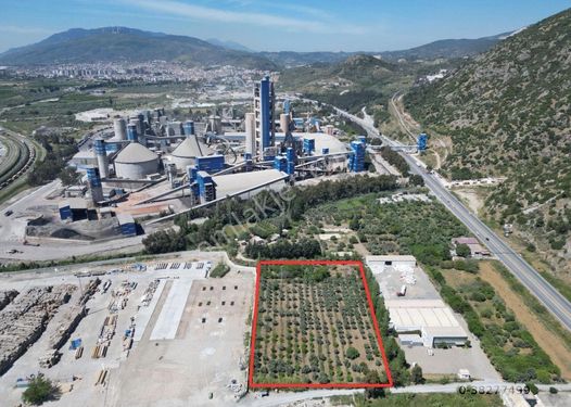 Söke Sazlıköy'de Yola Yakın Çimento ve Kağıt Fabrikasına Komşu Yatırımlık Arazi
