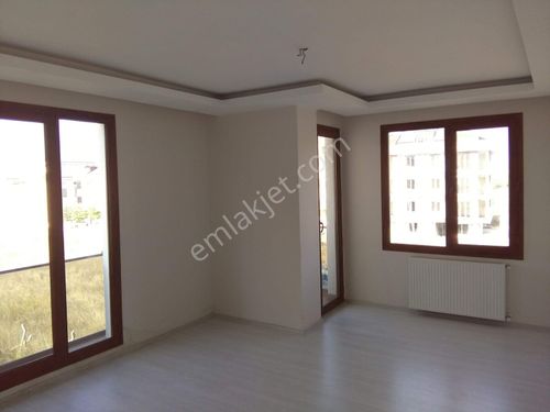 Beylikdüzü der ağzından 2+1 sıfır daire kiralık