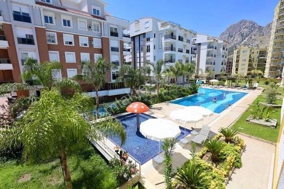 Antalya Konyaaltı Hurmada lüks 1+1 müstakil girişli eşyalı 2 balkonlu kiralık residence 3 ay peşin 