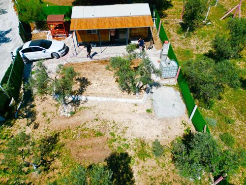 İzmir Torbalı Çapak köyünde satılık bahçeli ev 