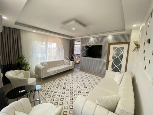 TRAMVAYA 200 M MESAFEDE 1 YILLIK SIFIR AYARINDA 2+1 100 M2 DAİRE